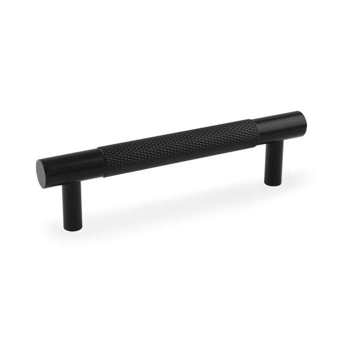 Brunel | Greb i Sort L 134 mm (C/C 96 mm) Alexander & Wilks AW810-96-BL FINICC