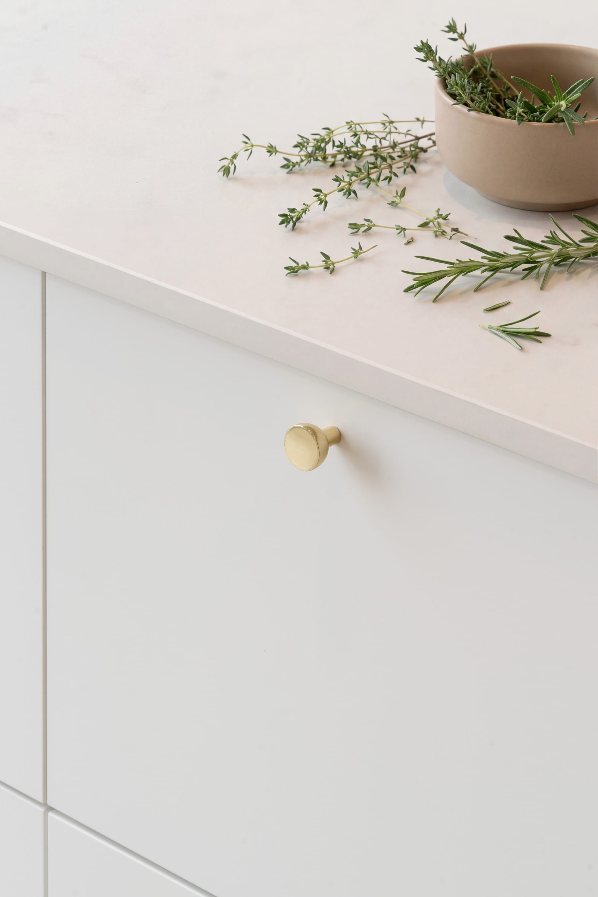Copenhagen | Knop i Blank Messing med Lak Ø 25 mm x D 25 mm Beslag Design BD-304427-11 FINICC