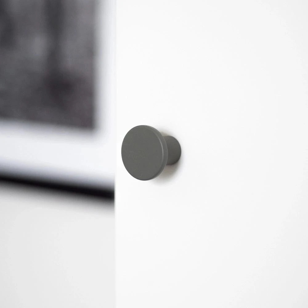Dotty | Knop i Grøn Ø 28 mm x D 23 mm Et Al LF-8342-28-31 FINICC