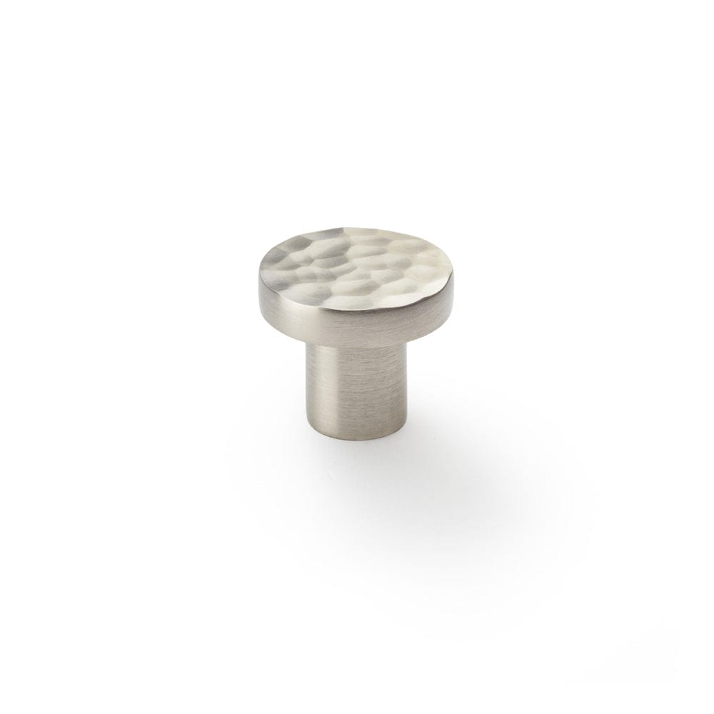 Hanover Hammered | Knop i Rustfrit Stål Finish Ø 30 mm x D 26 mm Alexander & Wilks AW820-30-SN FINICC