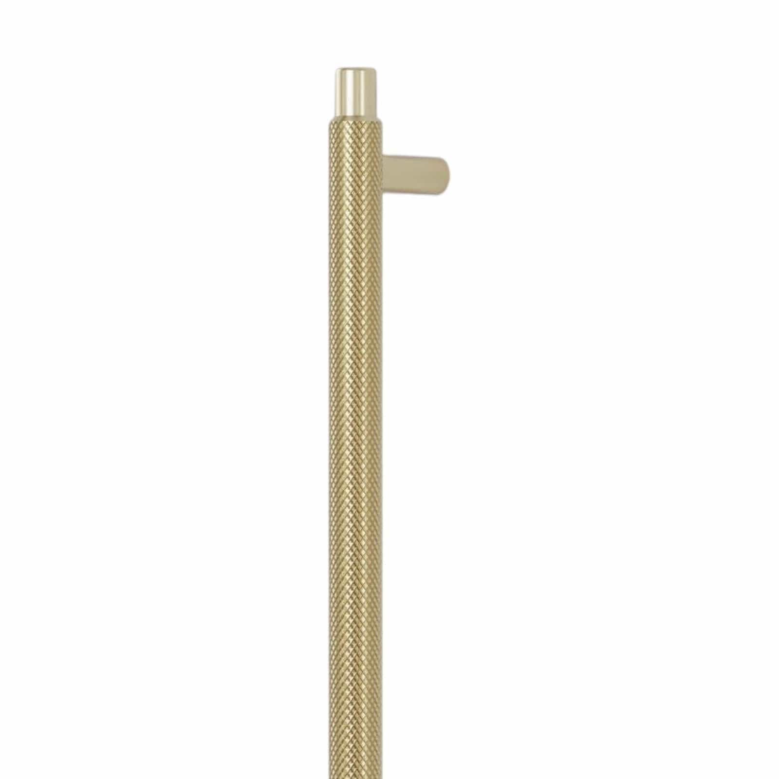 Manor | Greb i Messing/Guld Finish L 694 mm (C/C: 640 mm) Furnipart FP-548930640-34 FINICC
