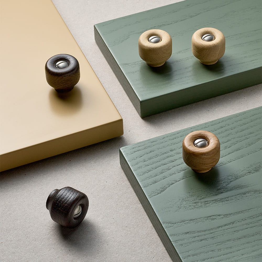 Nola | Knop i Ubehandlet Eg Ø 30 mm x D 27 mm Beslag Design BD-373360-11 FINICC