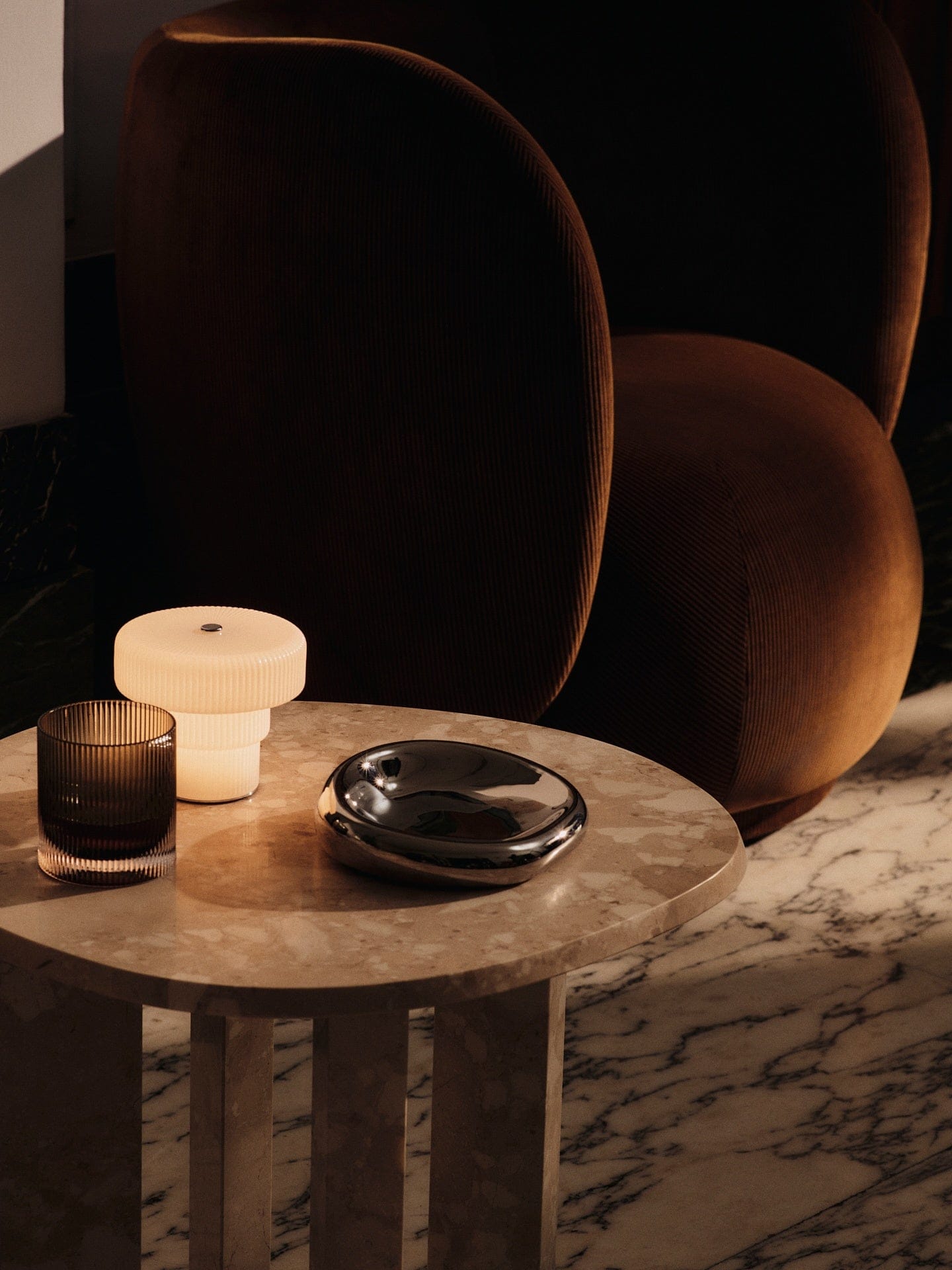 Ripple | Bordlampe i Hvid ferm LIVING 1104272107 FINICC