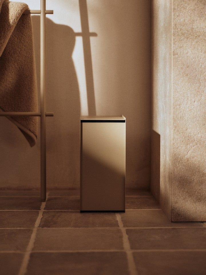Sama | Toiletspand i Cashmere Ferm Living FL-1104272526 FINICC