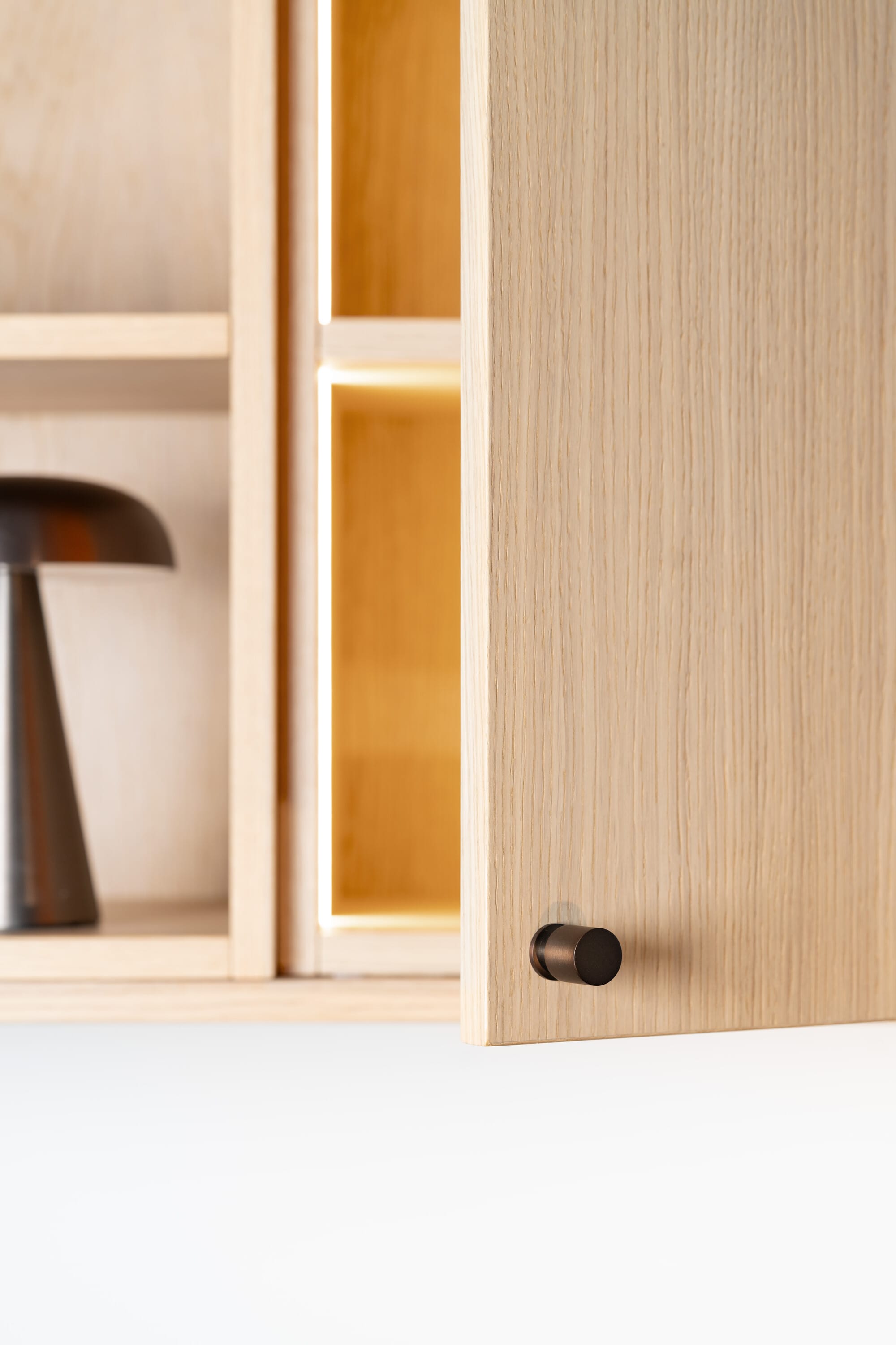 Solo | Knop i Bruneret Messing med Lak Ø 21 mm x D 30 mm Beslag Design BD-343539-11 FINICC