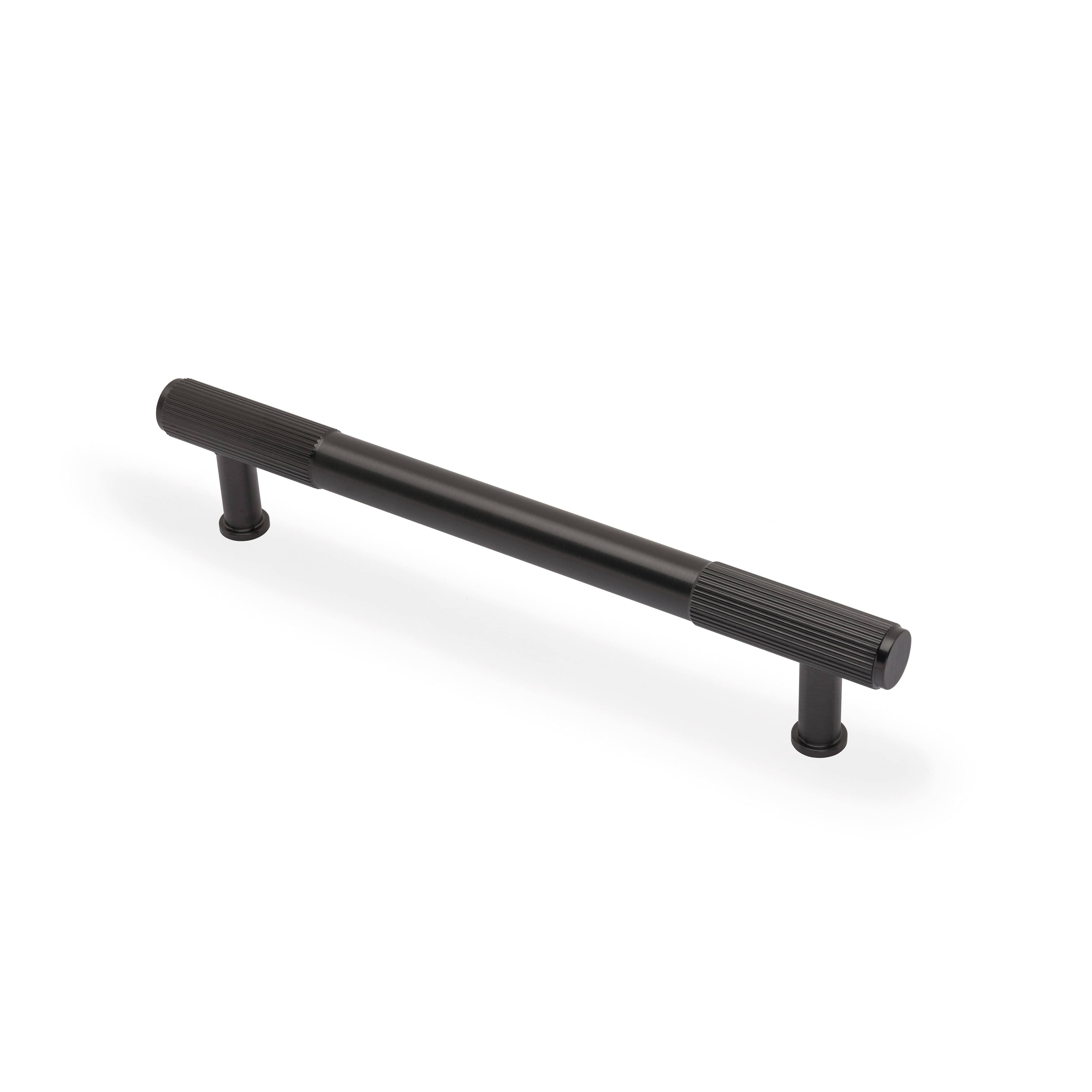 Washington Reeded | Greb i Dark Bronze L 197 mm (C/C 160 mm) Alexander & Wilks AW854R-160-DBZPVD FINICC