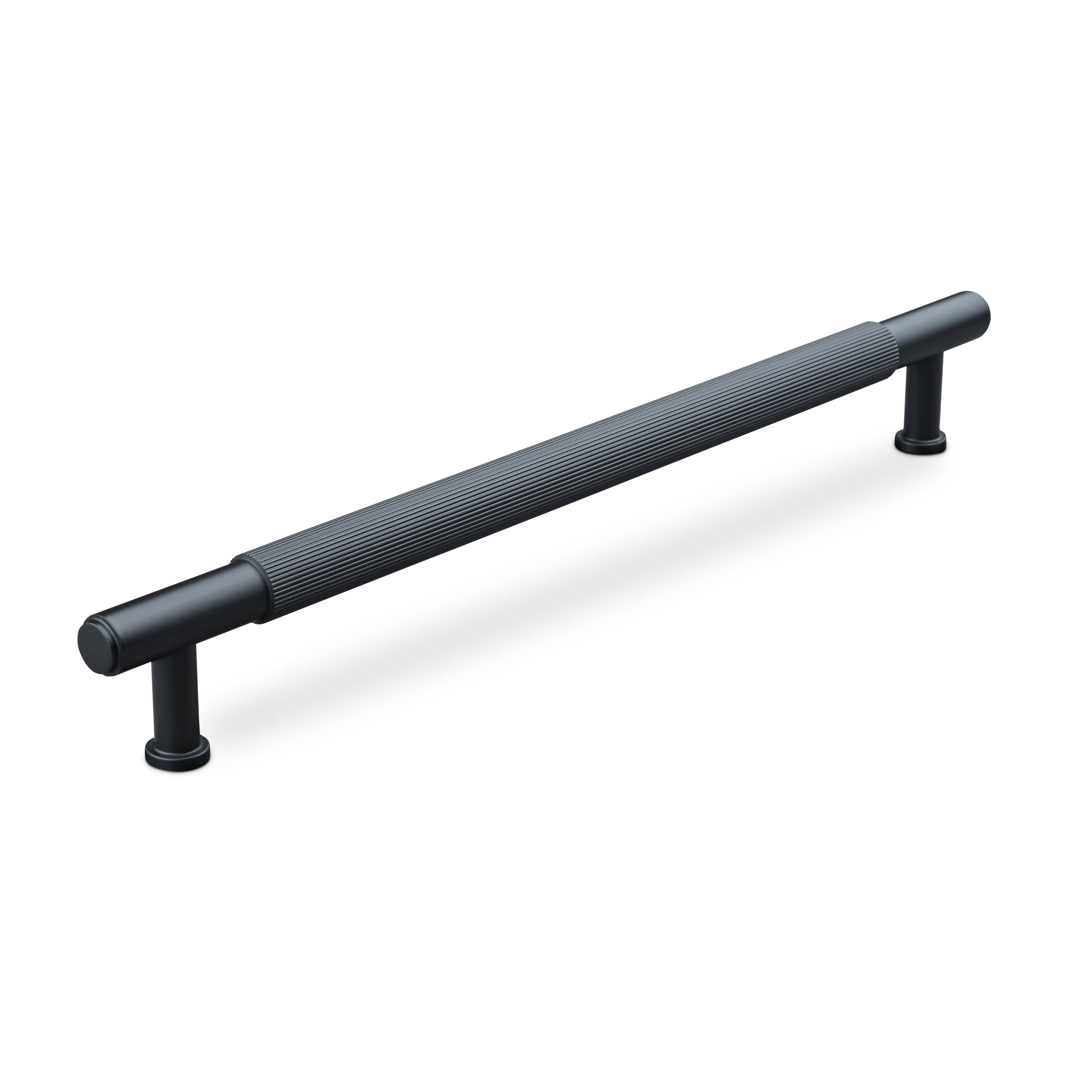 Salo Stripe | Greb i Mat Sort L 261 mm (C/C 224 mm) Theofils TF-10200291 FINICC