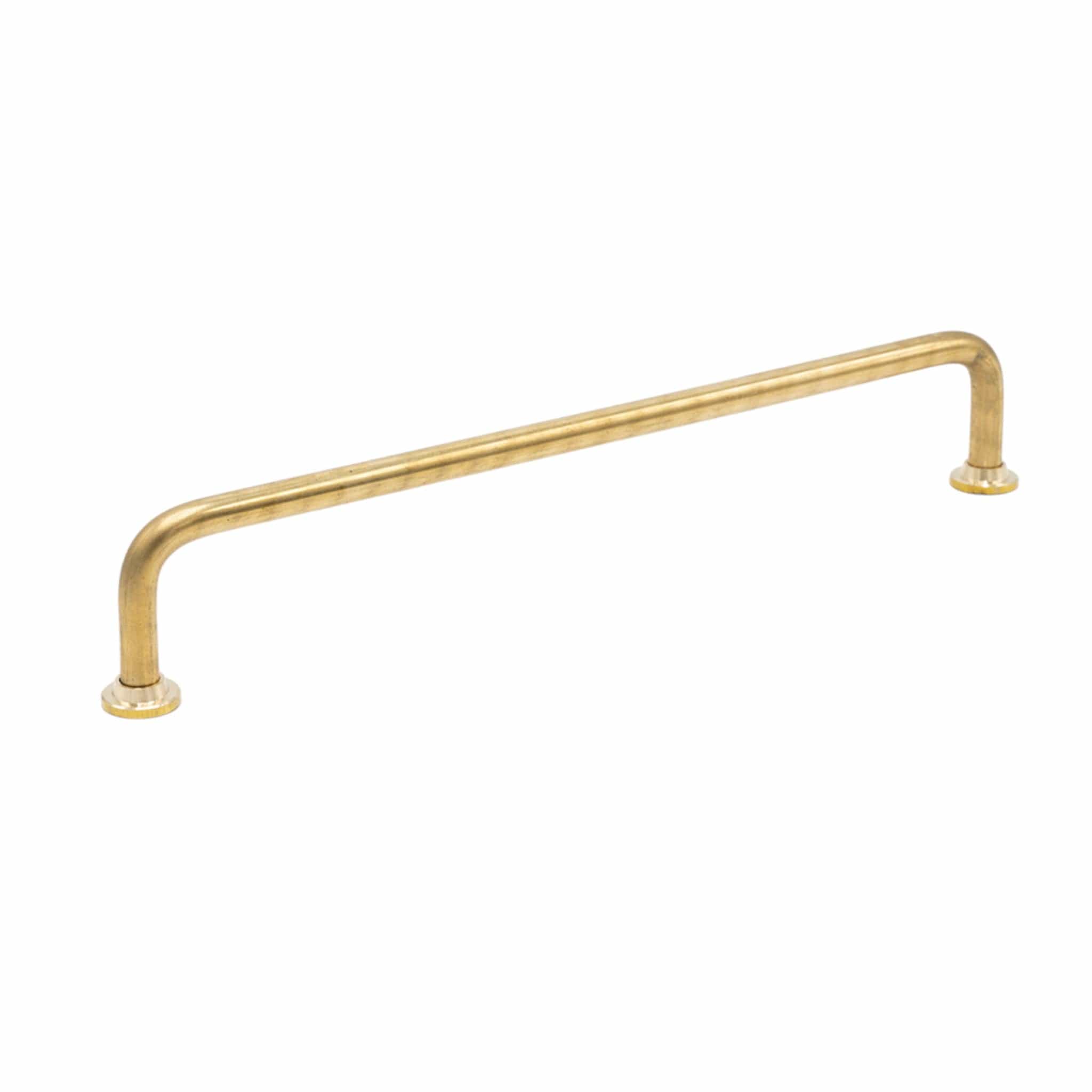 1353 | Greb i Ubehandlet Messing - 2025 model L 207 mm (C/C 192 mm) Beslag Design BD-330643-11 FINICC