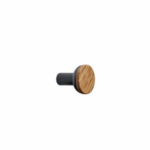 Bis | Knop i Lakeret Eg / Mat Sort