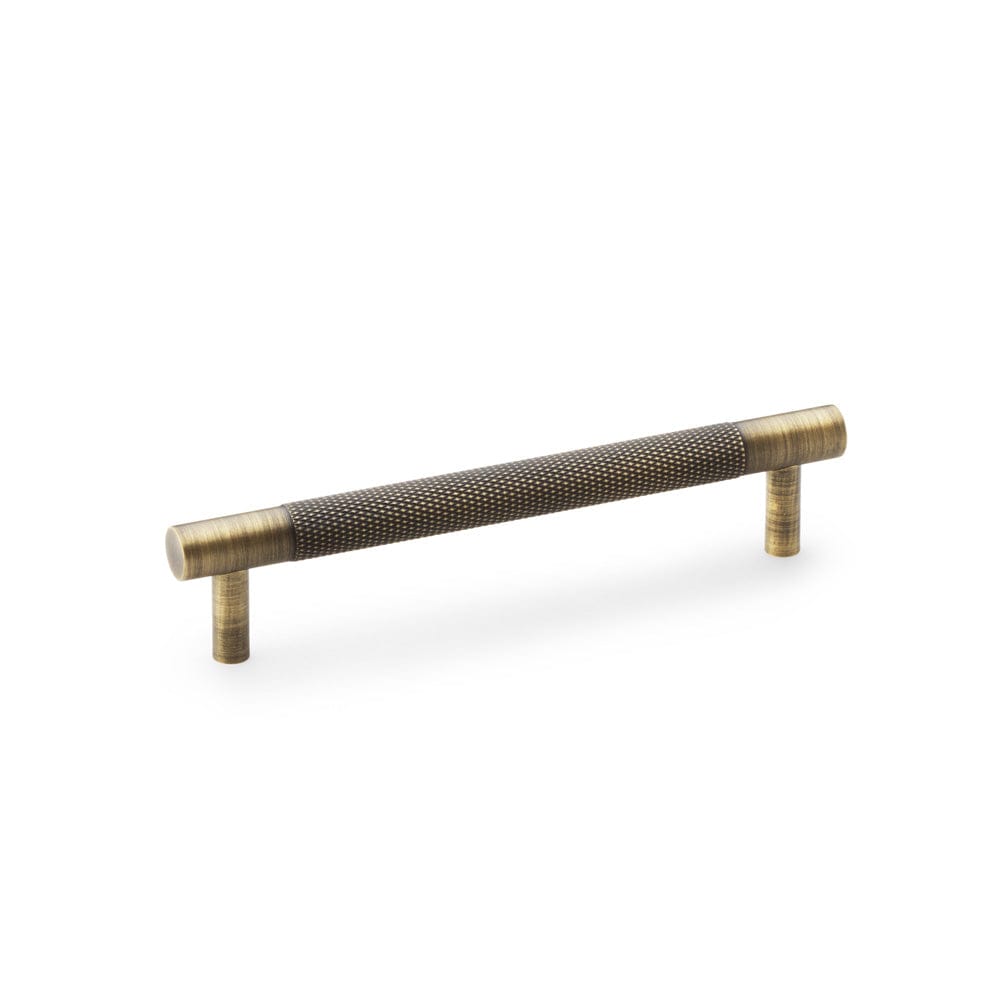 Brunel | Greb i Antik Messing L 136 mm (C/C 128 mm) Alexander & Wilks AW810-128-AB FINICC