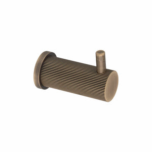 Brunel Reeded | Knage i Antik Messing