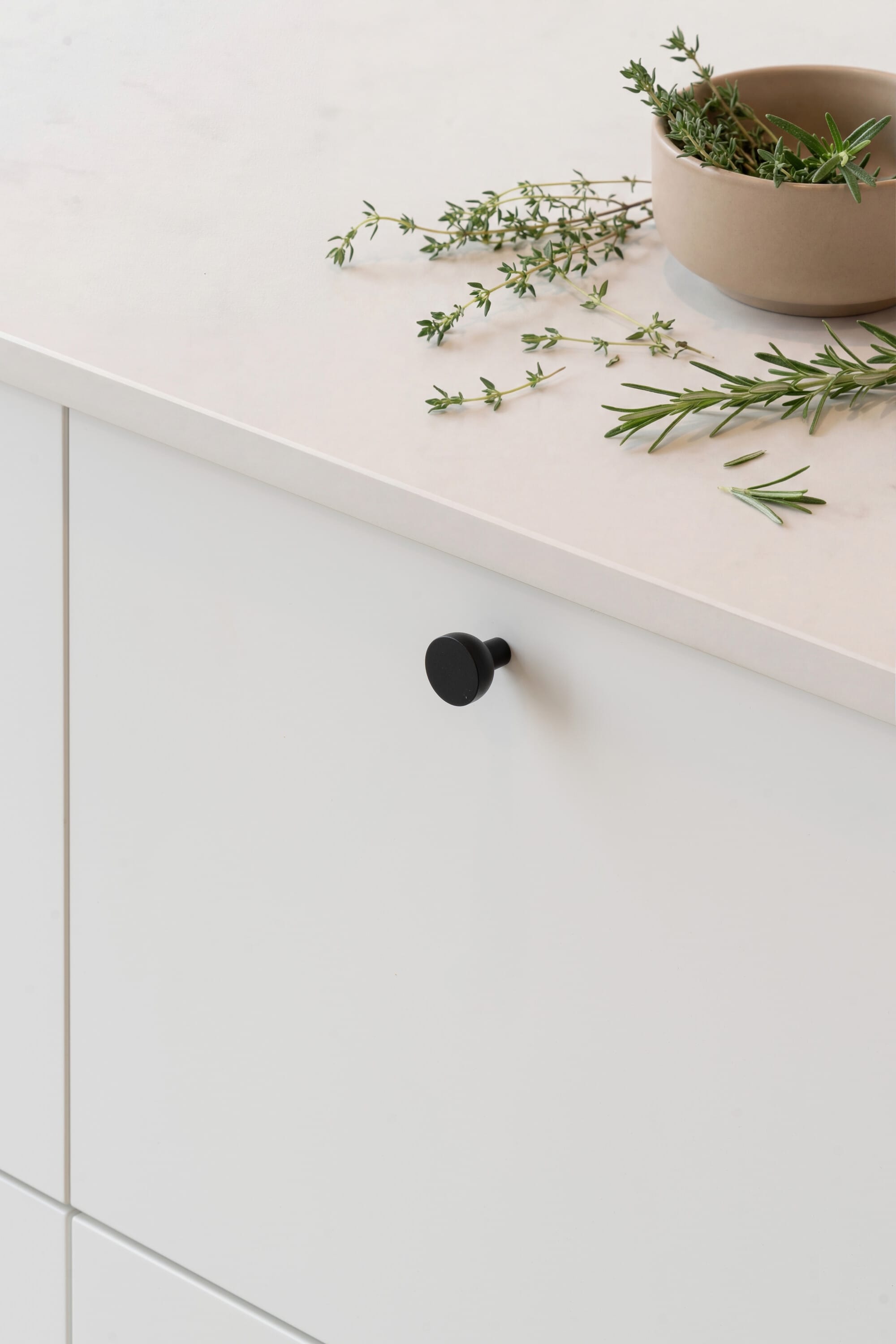 Copenhagen | Knop i Mat Sort Ø 25 mm x D 25 mm Beslag Design BD-304426-11 FINICC