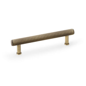 Crispin Reeded | Greb i Antik Messing