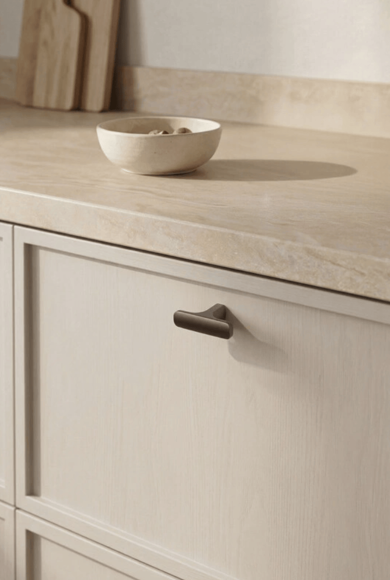 Ethel | T-Greb i Bronze finish L 55 mm x D 30 mm Beslag Design BD-343383-11 FINICC