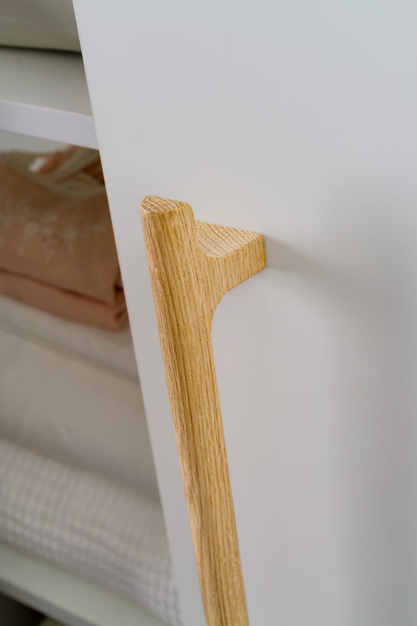 Hinoki Wood Big | Greb i Lakeret Eg Viefe FINICC