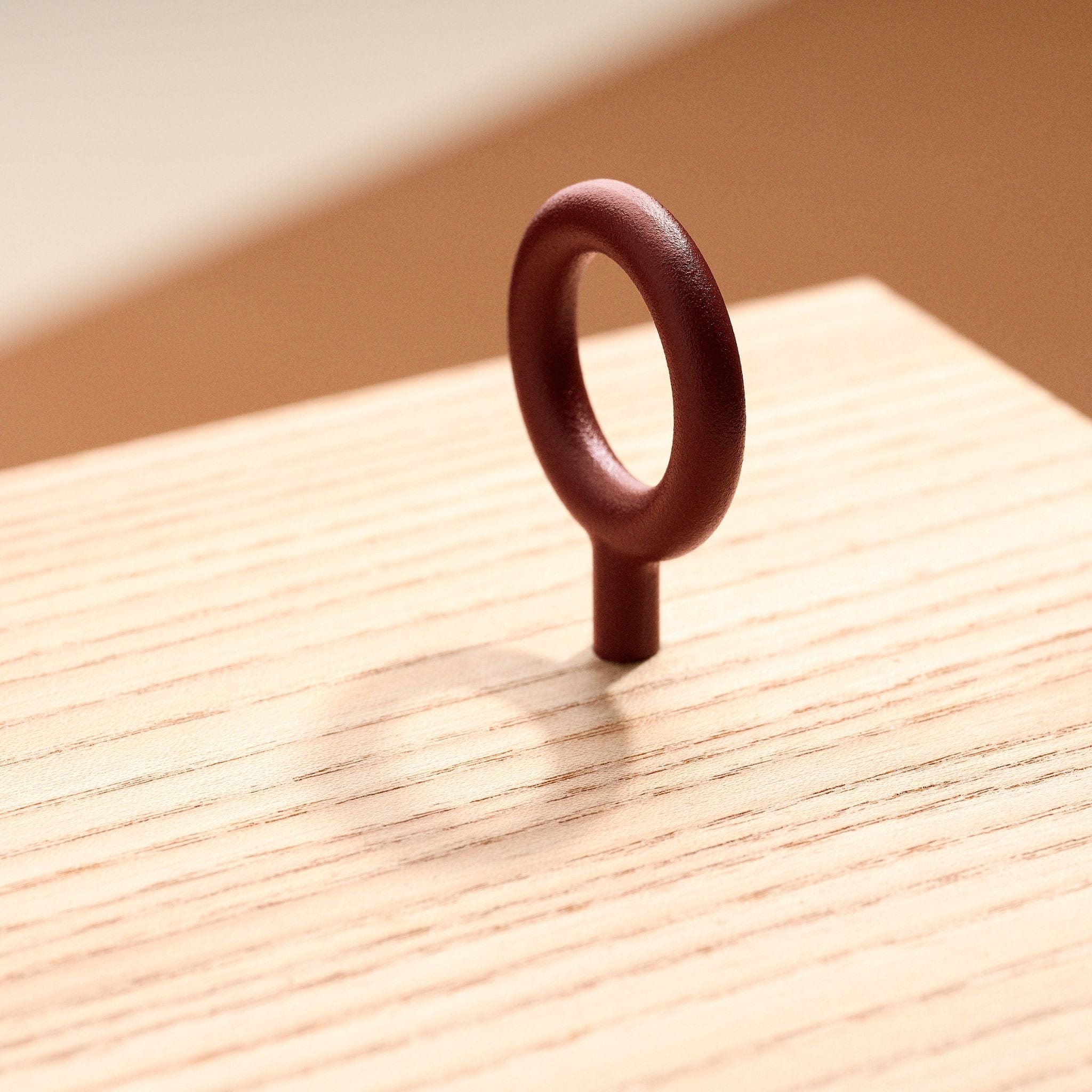 Key | Knop i Reddish Brown L 35 mm x D 37 mm Toniton 401027-11 FINICC