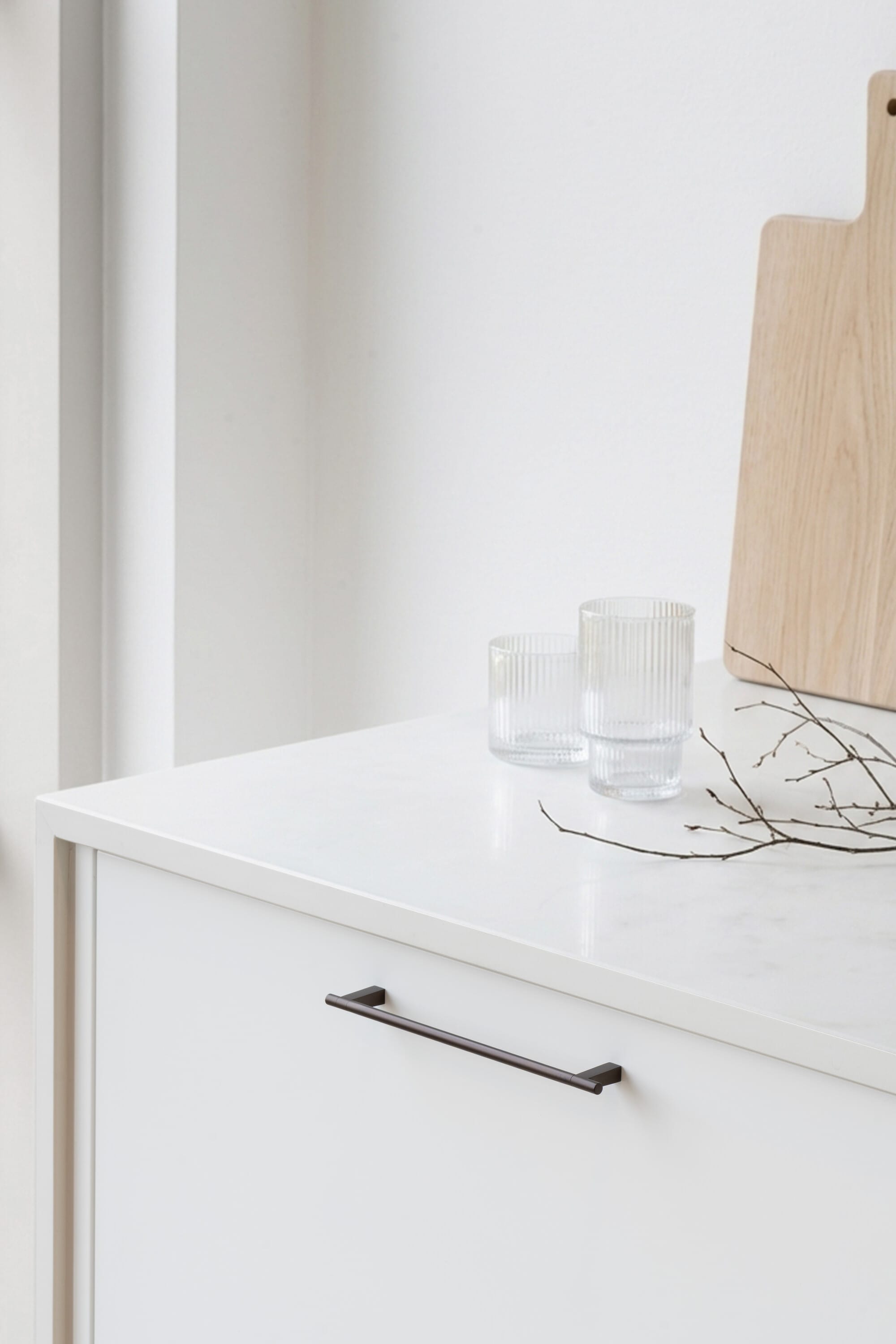 Petit | Greb i Bruneret Messing Beslag Design FINICC