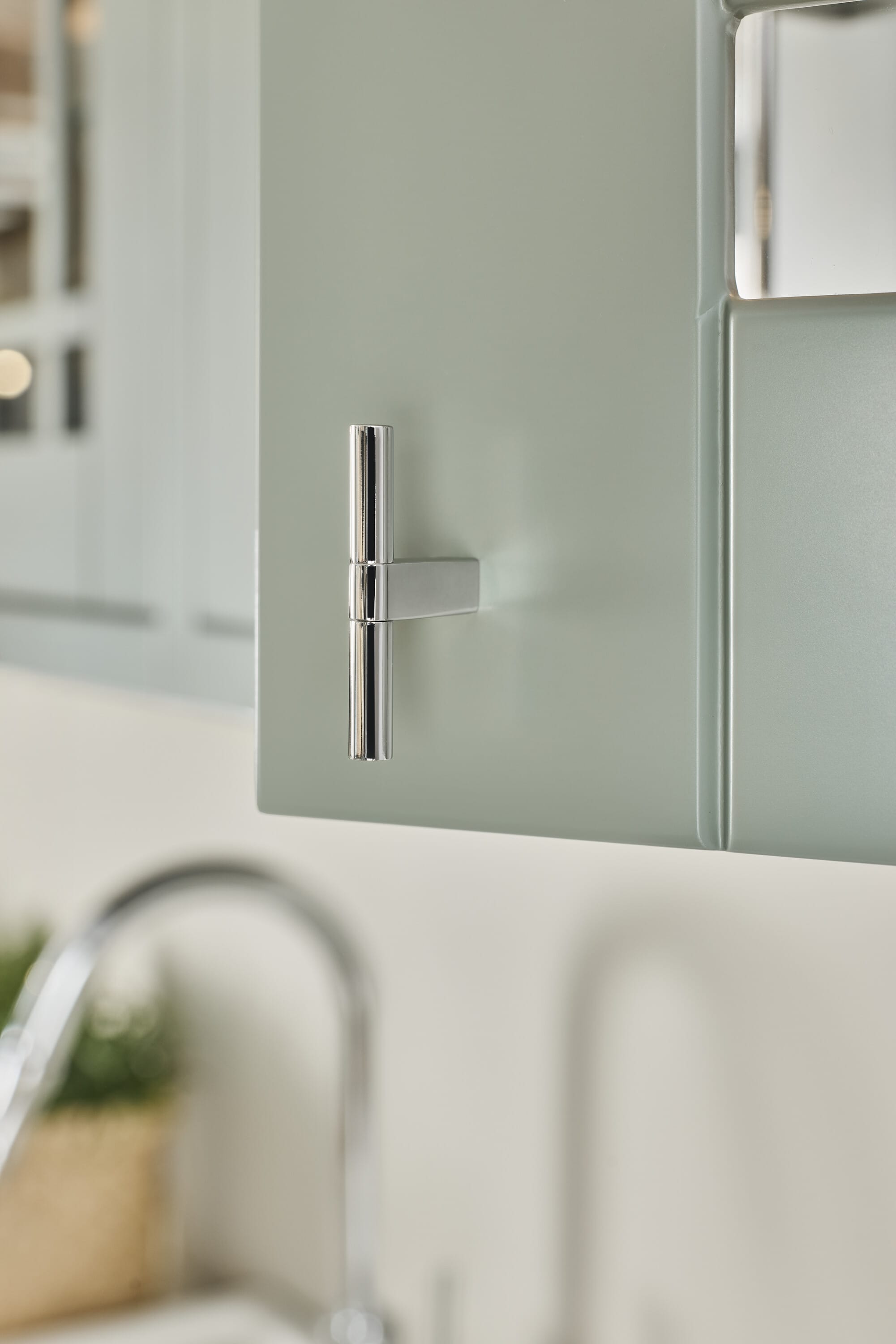 Petit | Greb i Rustfrit Stål finish Beslag Design FINICC