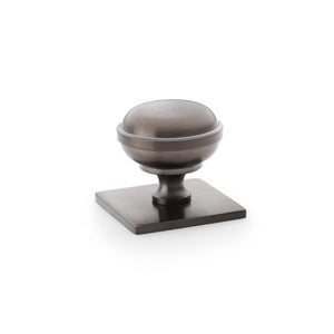 Quantock | Knop i Dark Bronze