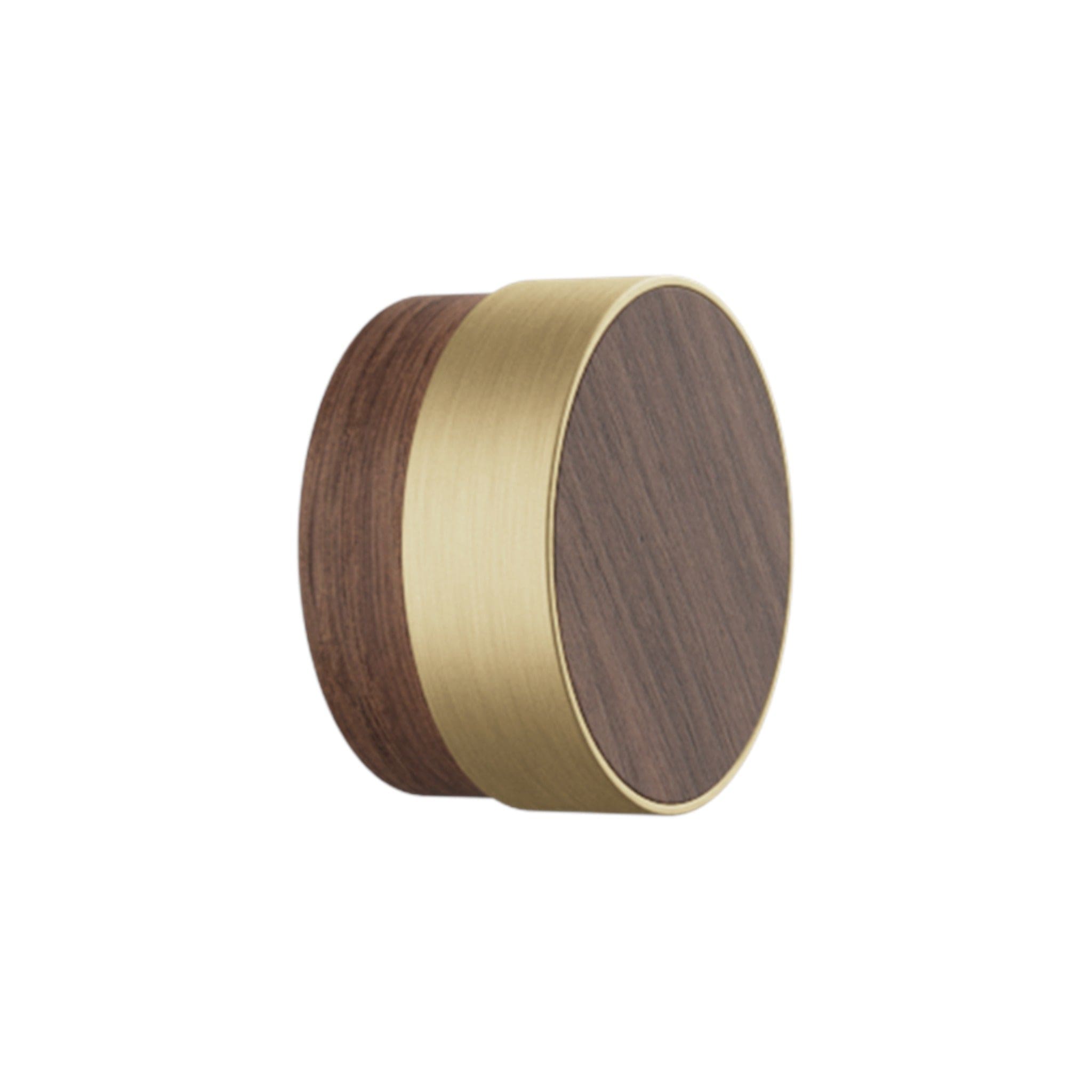 Radio | Knop i Lakeret Valnød/Messing Ø 49 mm x D 25 mm Vonsild FP-113220049-292/33 FINICC