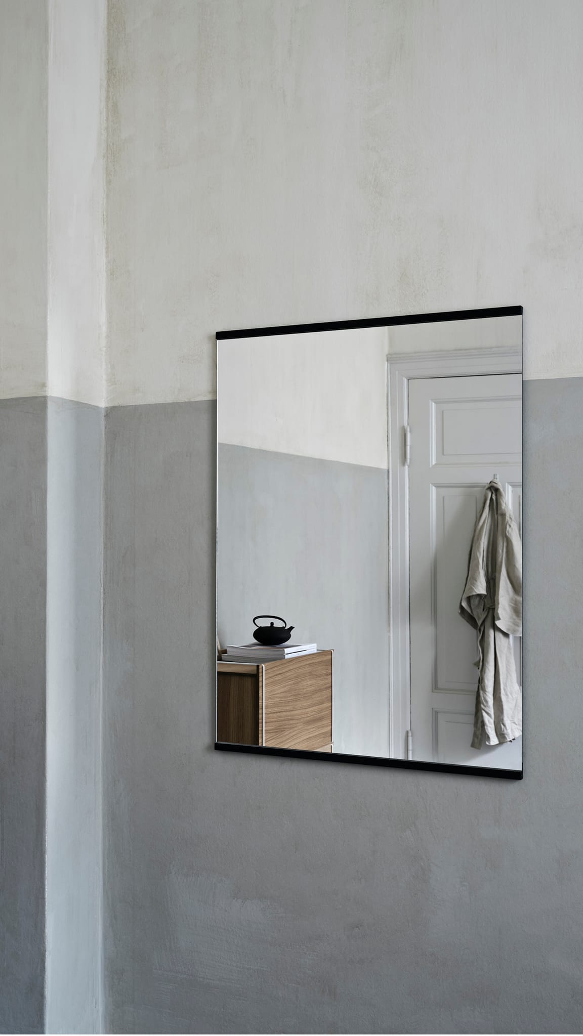 Rectangular Wall Mirror | Spejl i Sort L 43,3 cm x B 30 cm Moebe MB-RWM30X40BL FINICC