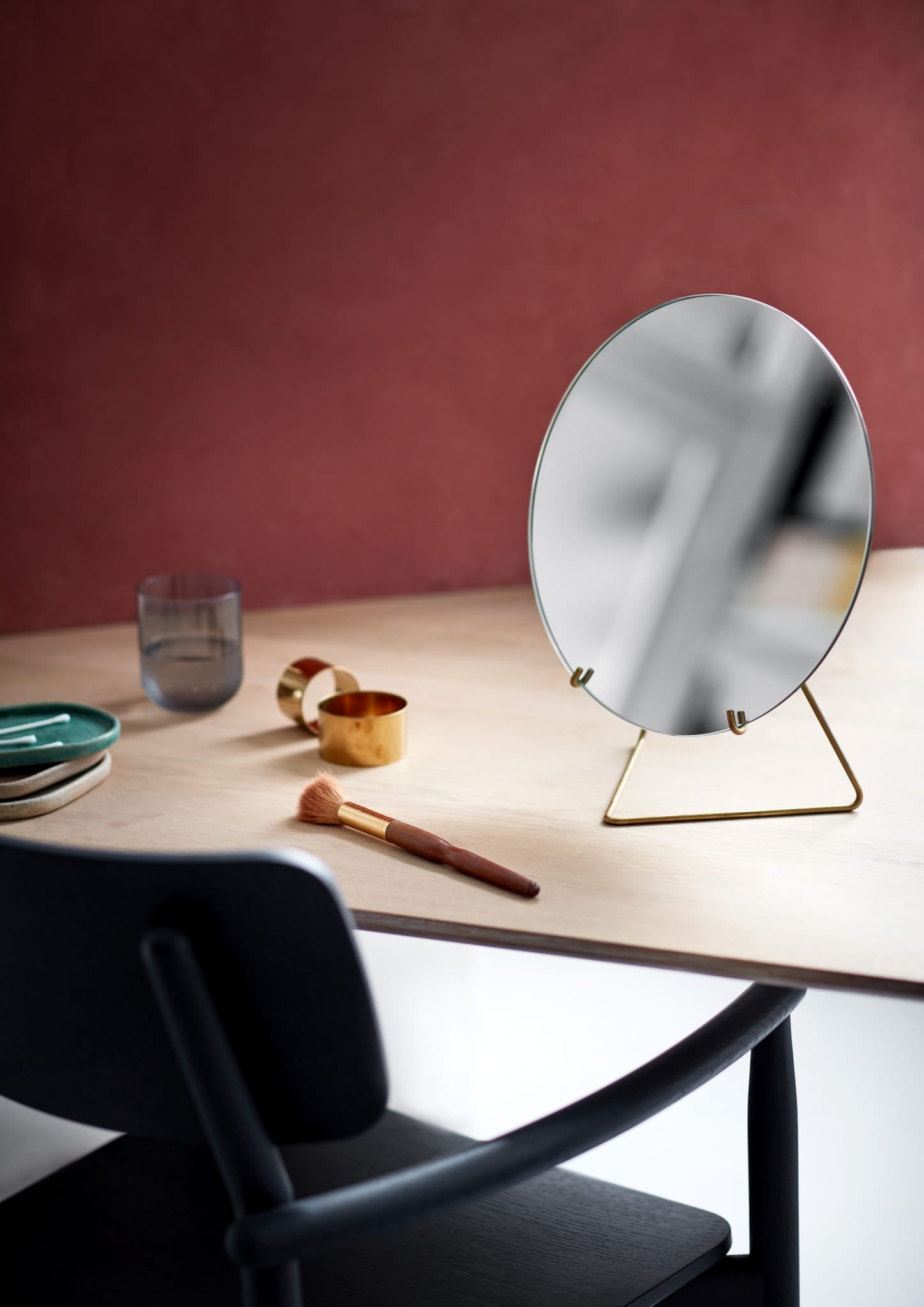 Standing Mirror | Spejl i Børstet Messing uden Lak Moebe FINICC