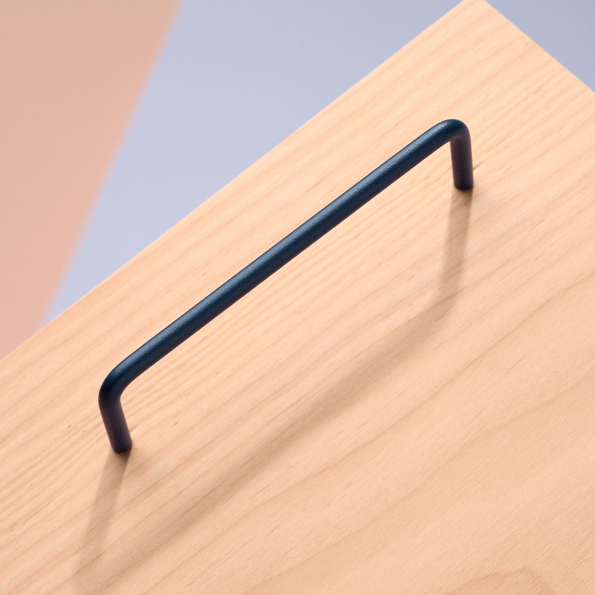 Thread | Greb i Deep Blue - med løs bagplade L 136 mm (C/C 128 mm) Toniton 401049-11 FINICC