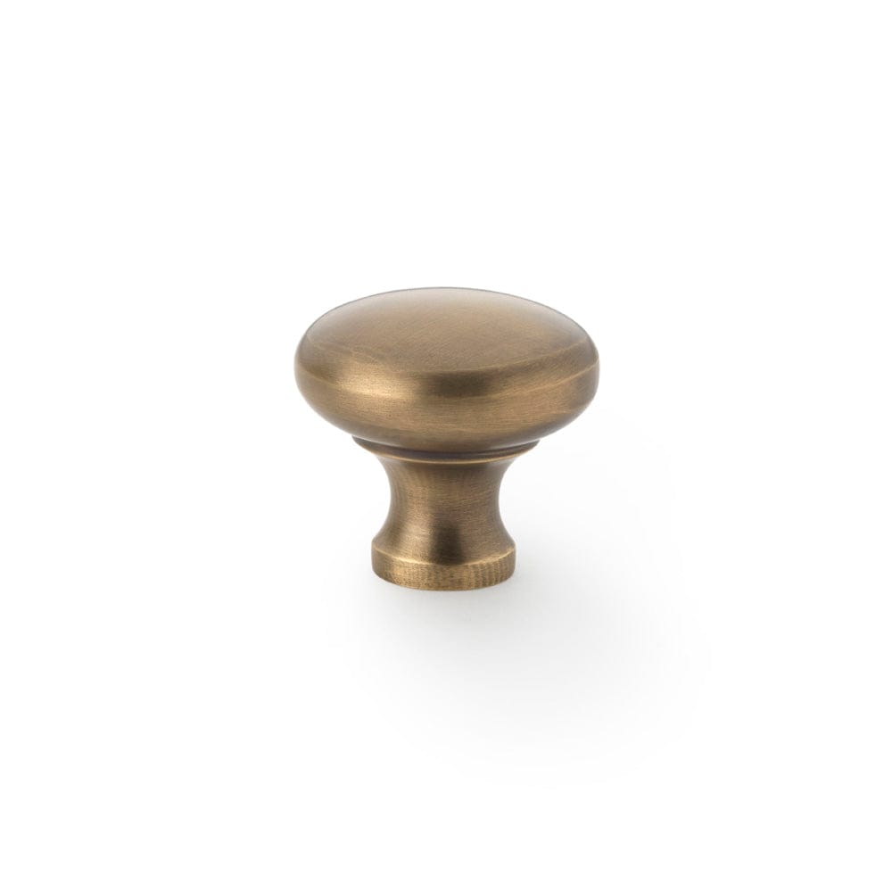 Wade | Knop i Antik Messing Ø 32 mm x D 29 mm Alexander & Wilks AW836-32-AB FINICC
