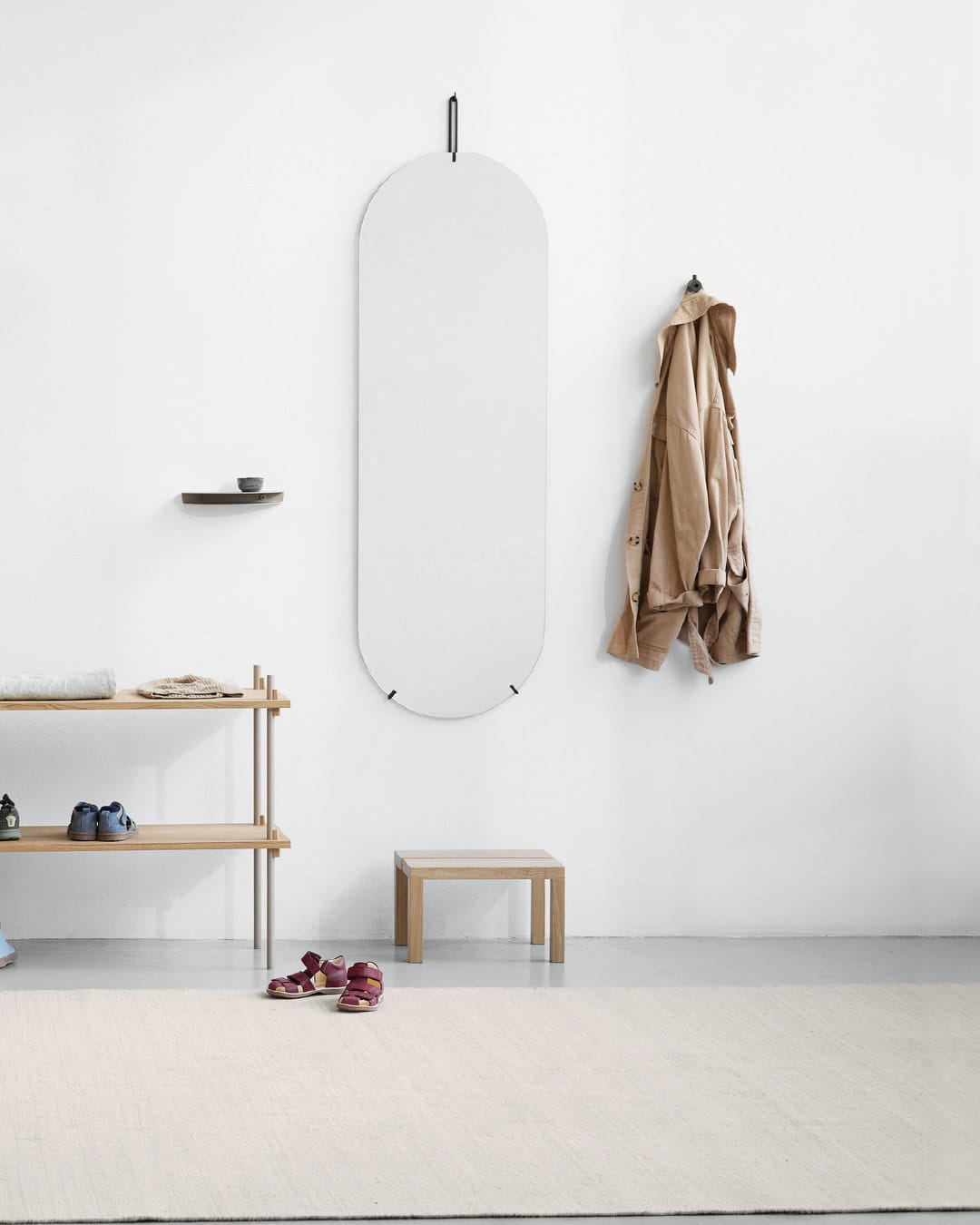 Wall Mirror Large | Spejl i Sort L 146,9 cm x B 40,4 cm Moebe MB-WMBL133 FINICC